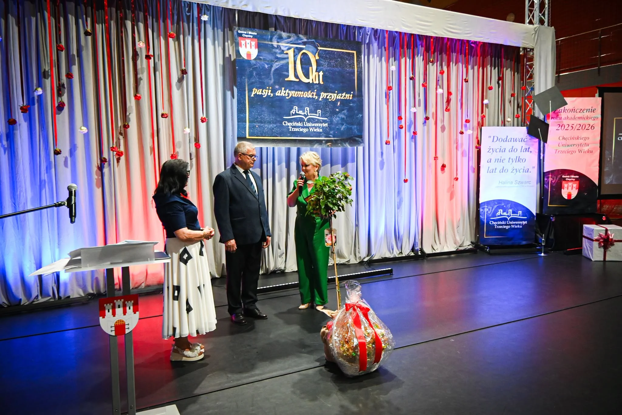Chęciński UTW świętował 10-lecie istnienia — zdjęcie 28