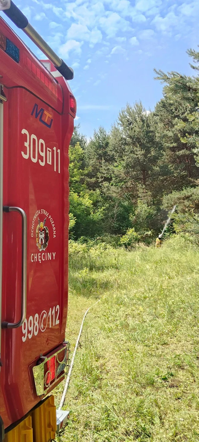 Ćwiczenia KARCZÓWKA26: strażacy z Chęcin na powiatowym sprawdzianie — zdjęcie 8