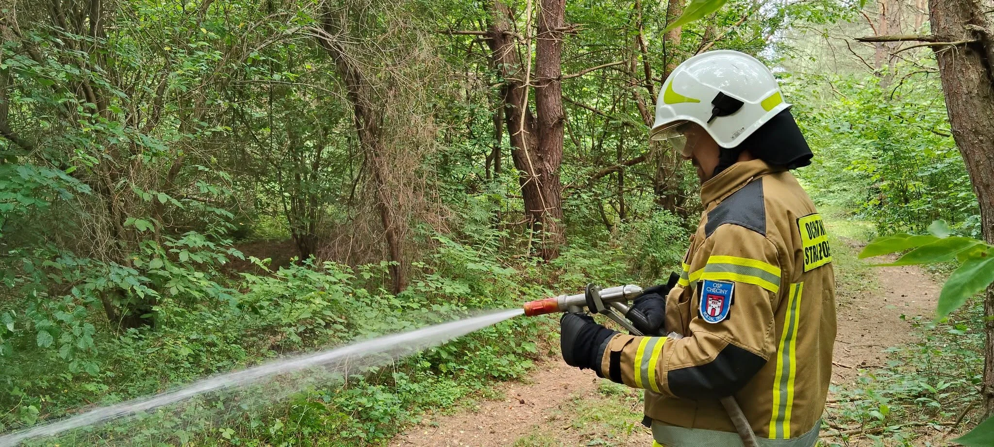 Ćwiczenia KARCZÓWKA26: strażacy z Chęcin na powiatowym sprawdzianie — zdjęcie 10