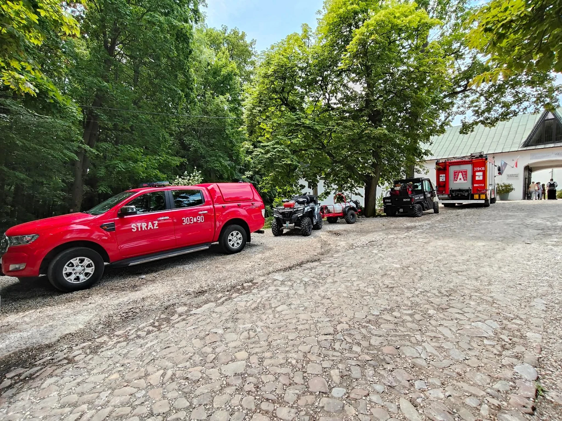 Ćwiczenia KARCZÓWKA26: strażacy z Chęcin na powiatowym sprawdzianie — zdjęcie 16