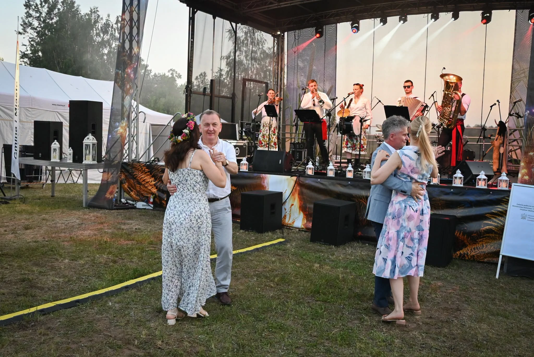 Lipowickie Wianki przyciągnęły mieszkańców nad zalew w Lipowicy — zdjęcie 48
