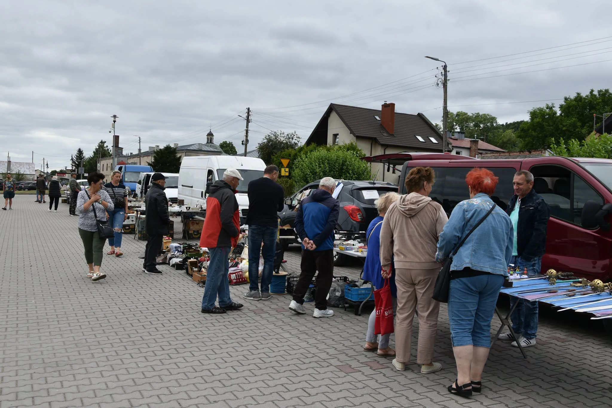 Pchli Targ w Chęcinach przyciągnął miłośników staroci — zdjęcie 11