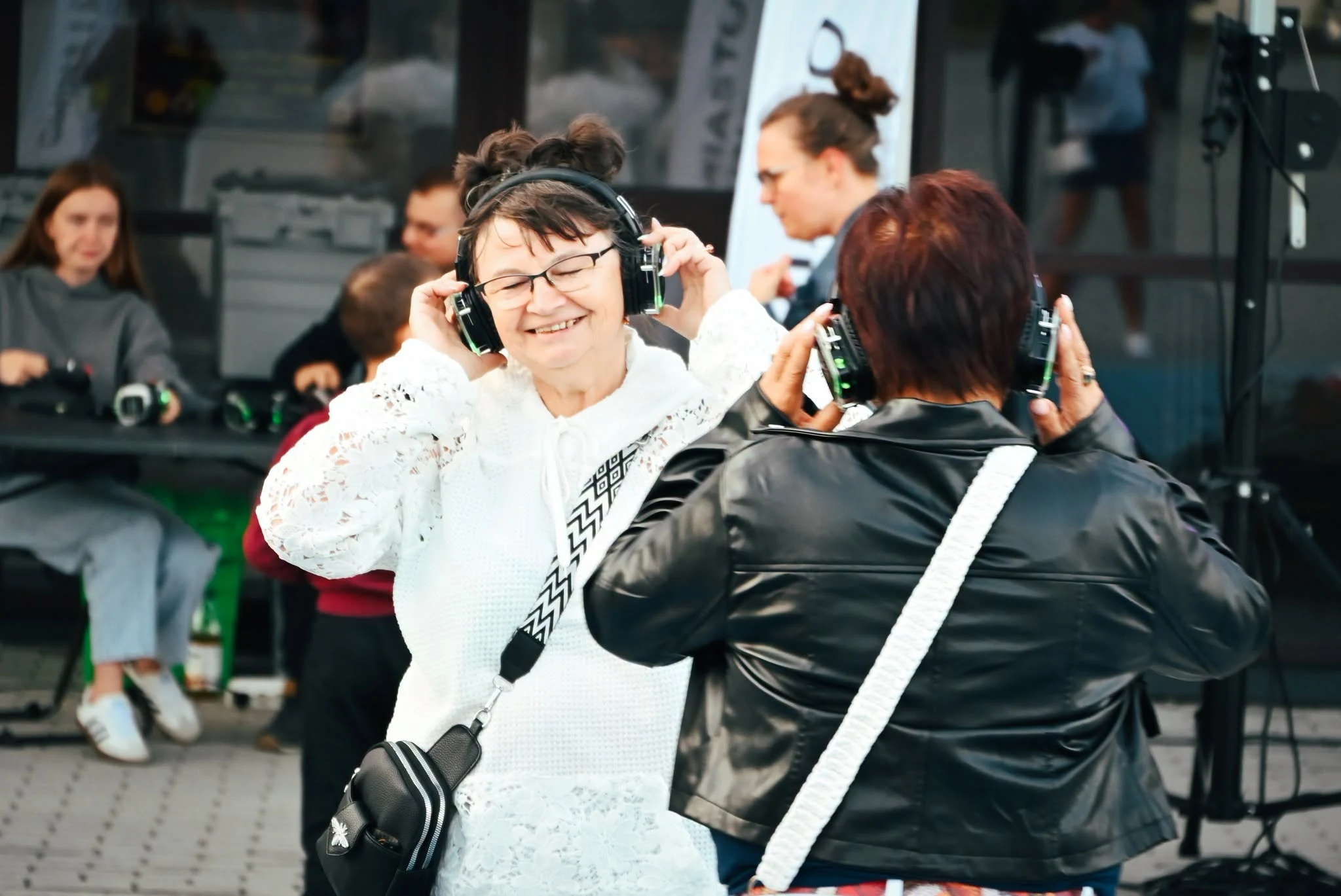 Silent Disco w Chęcinach – wakacyjna zabawa ze słuchawkami — zdjęcie 17