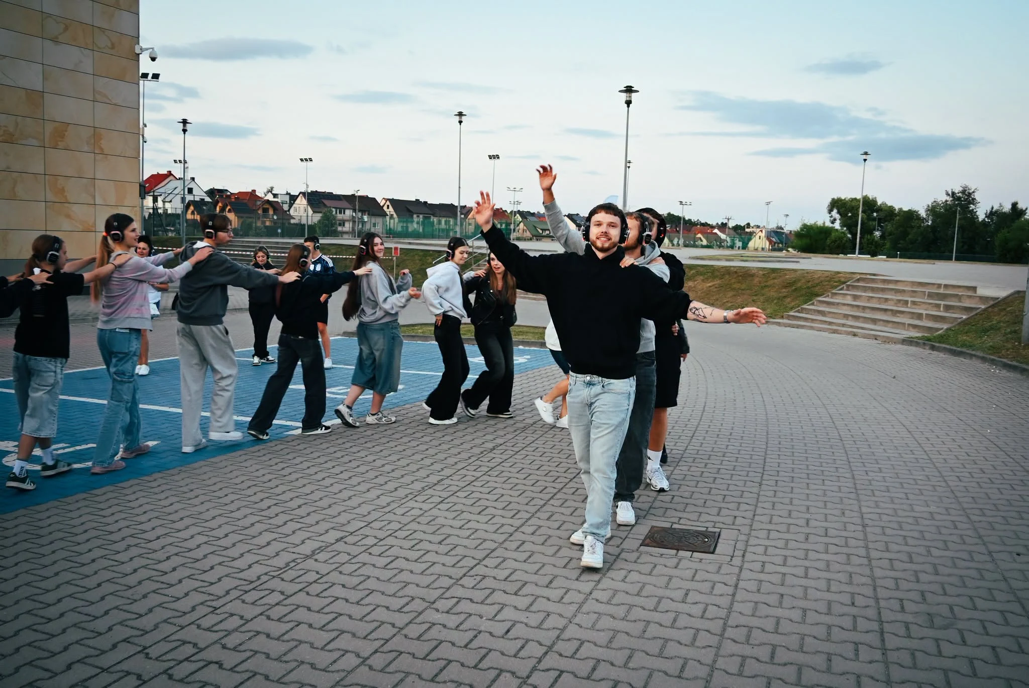 Silent Disco w Chęcinach – wakacyjna zabawa ze słuchawkami — zdjęcie 22