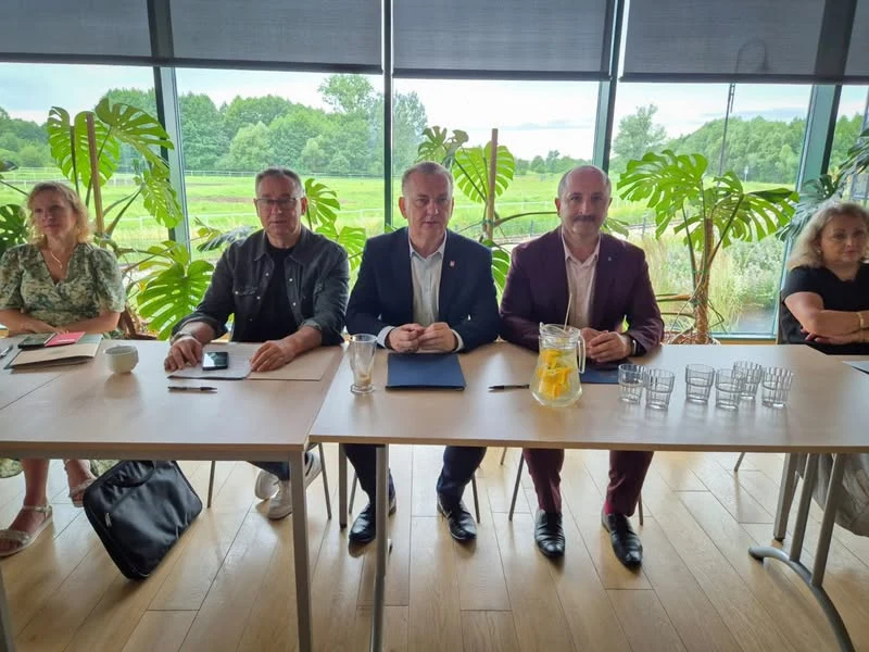 Burmistrz Jaworski w Radzie Świętokrzyskich i Nadnidziańskich Parków Krajobrazowych — zdjęcie 7